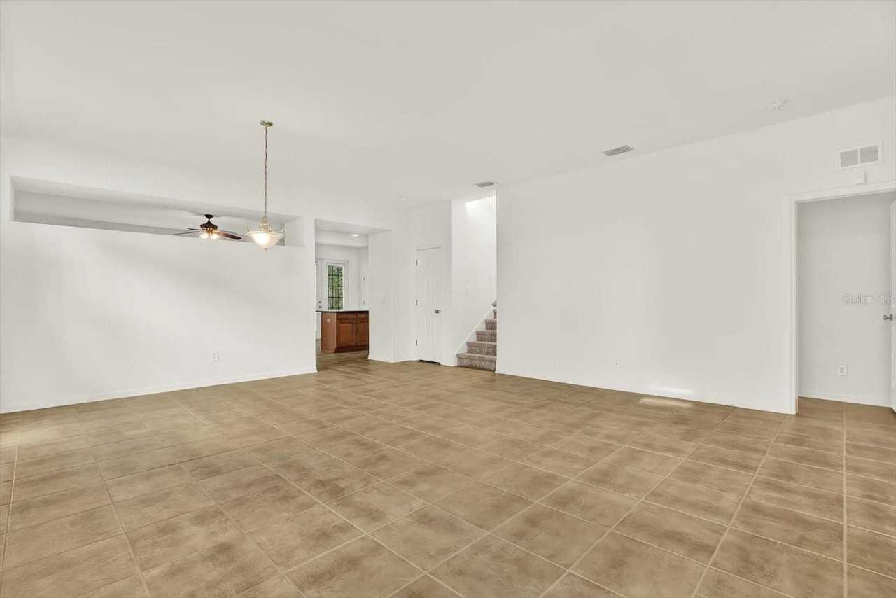 27032 Stillbrook Dr - Photo 7 of 50