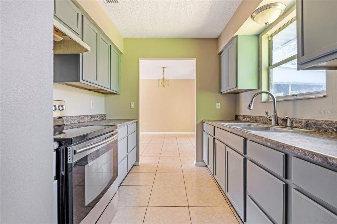 951 Beau Ct - Photo 5 of 21