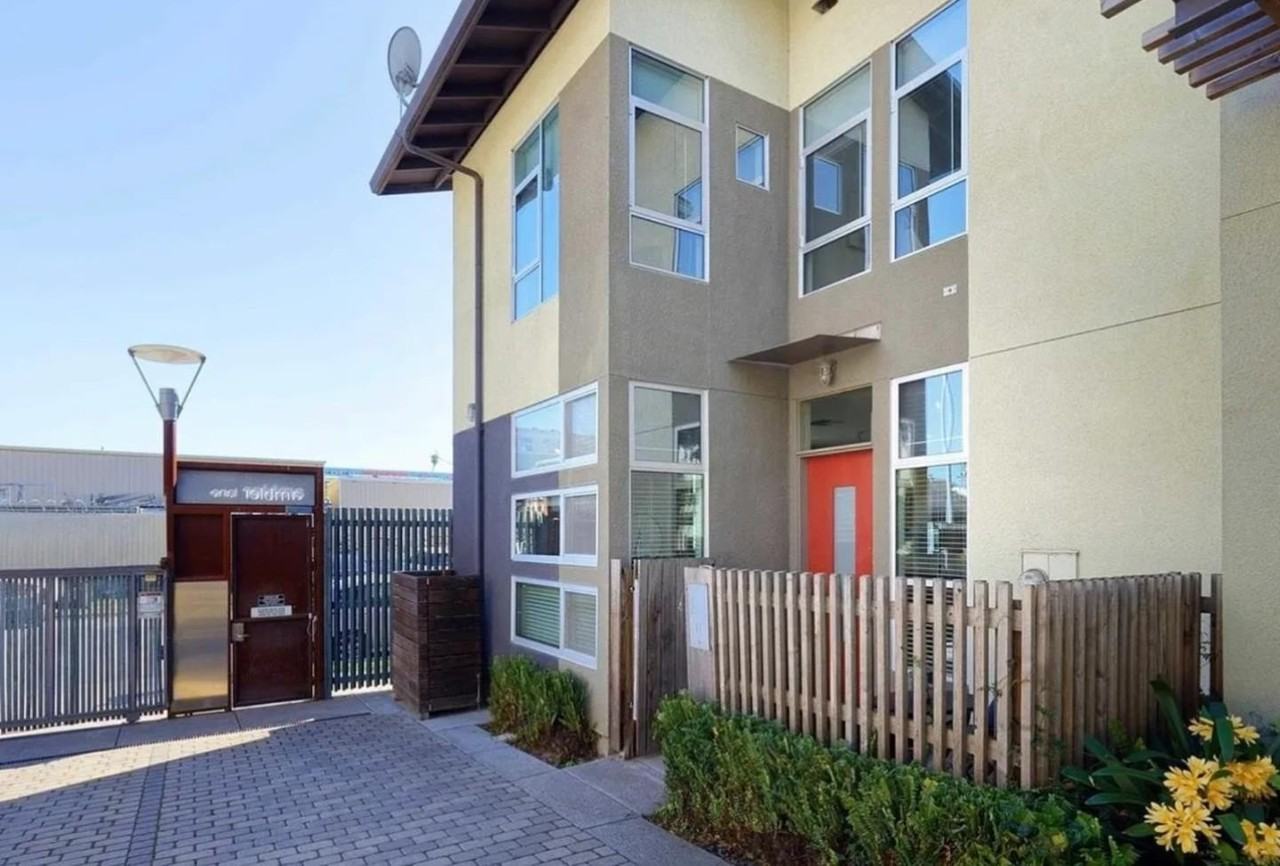 18 Ambler Ln - Photo 2 of 11