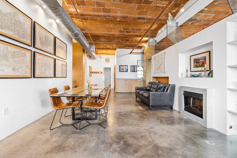 717 Atlantic Ave #7B - Photo 4 of 8