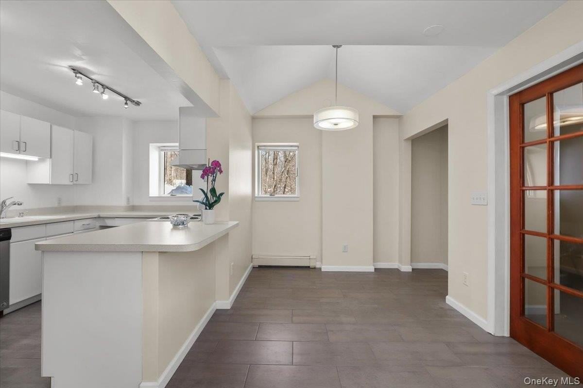 1265 N Ridge Rd - Photo 2 of 24