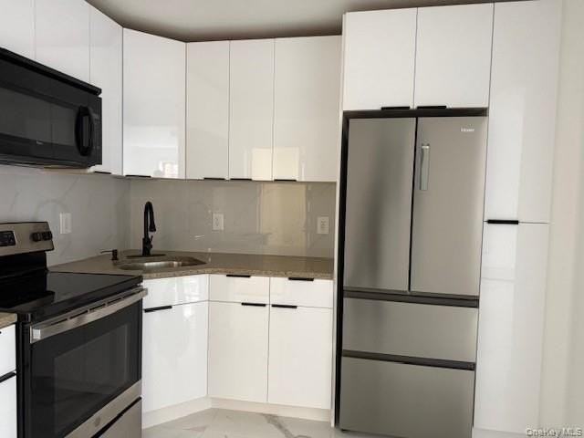 5824 Granger St 2nd Fl - Photo 4 of 13