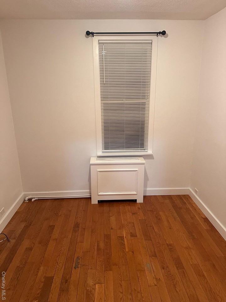 6034 56th Rd Unit 2r - Photo 4 of 10