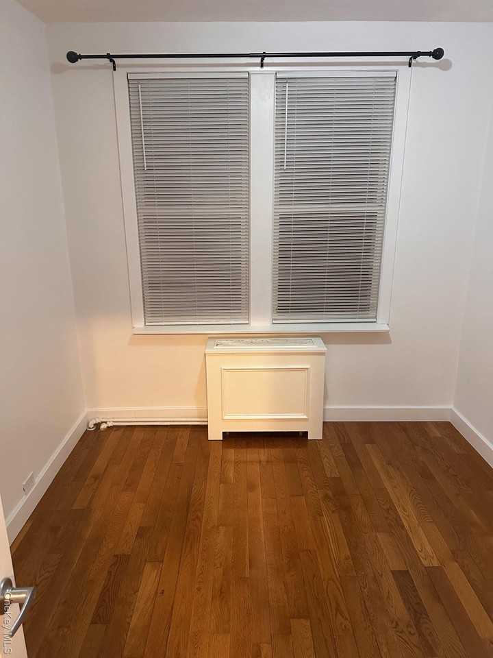 6034 56th Rd Unit 2r - Photo 6 of 10