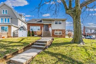 10317 Farmers Blvd 1st Fl - Photo 1 of 1