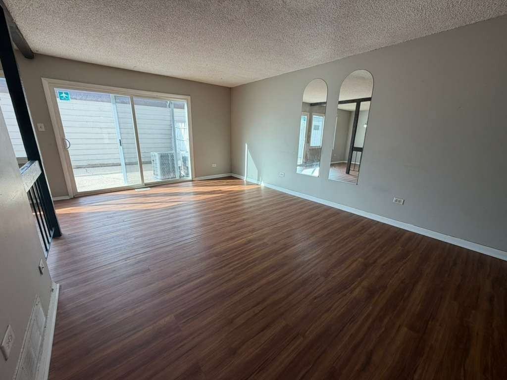 1321 Court O - Photo 7 of 19