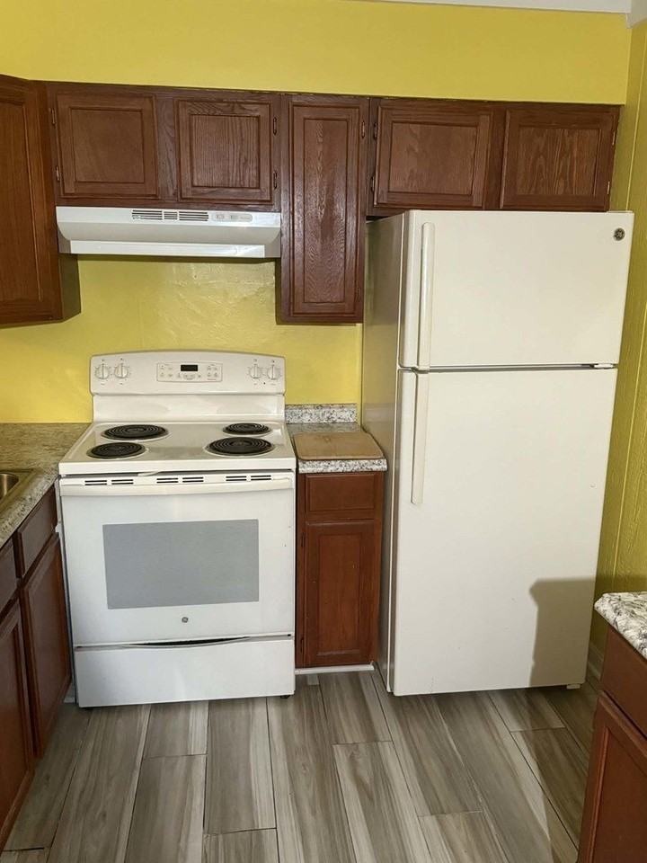 3325 Beacon St Unit 53 - Photo 6 of 13