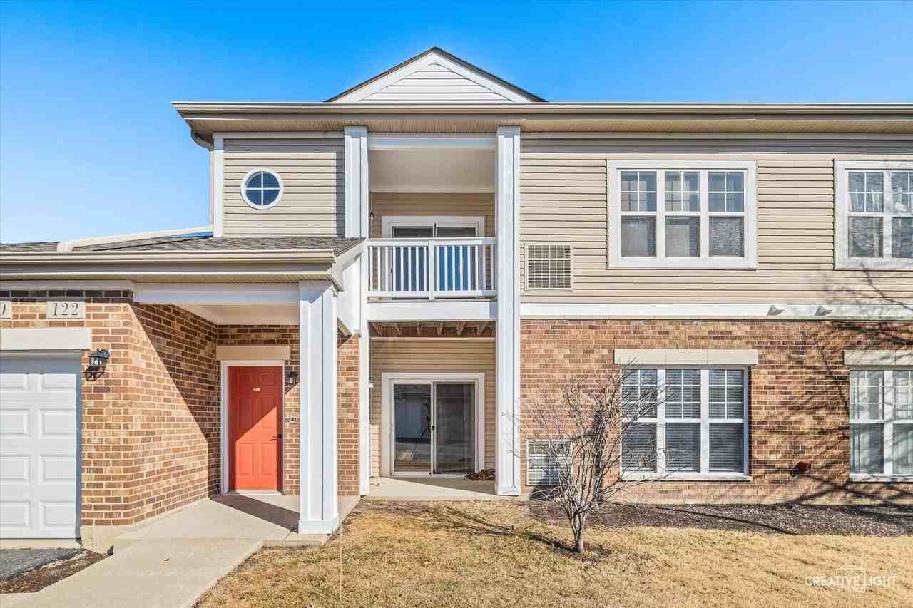 116 Clubhouse Ln Unit 116 - Photo 2 of 17