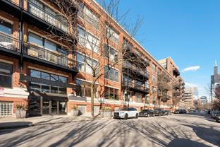 1040 W Adams St Unit 347 - Photo 1 of 1