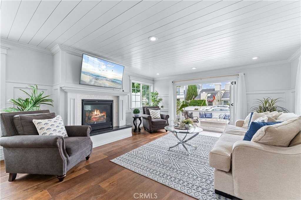 208 Indianapolis Ave - Photo 6 of 50