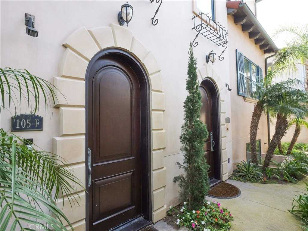 105 Paseo De La Playa #F - Photo 4 of 36