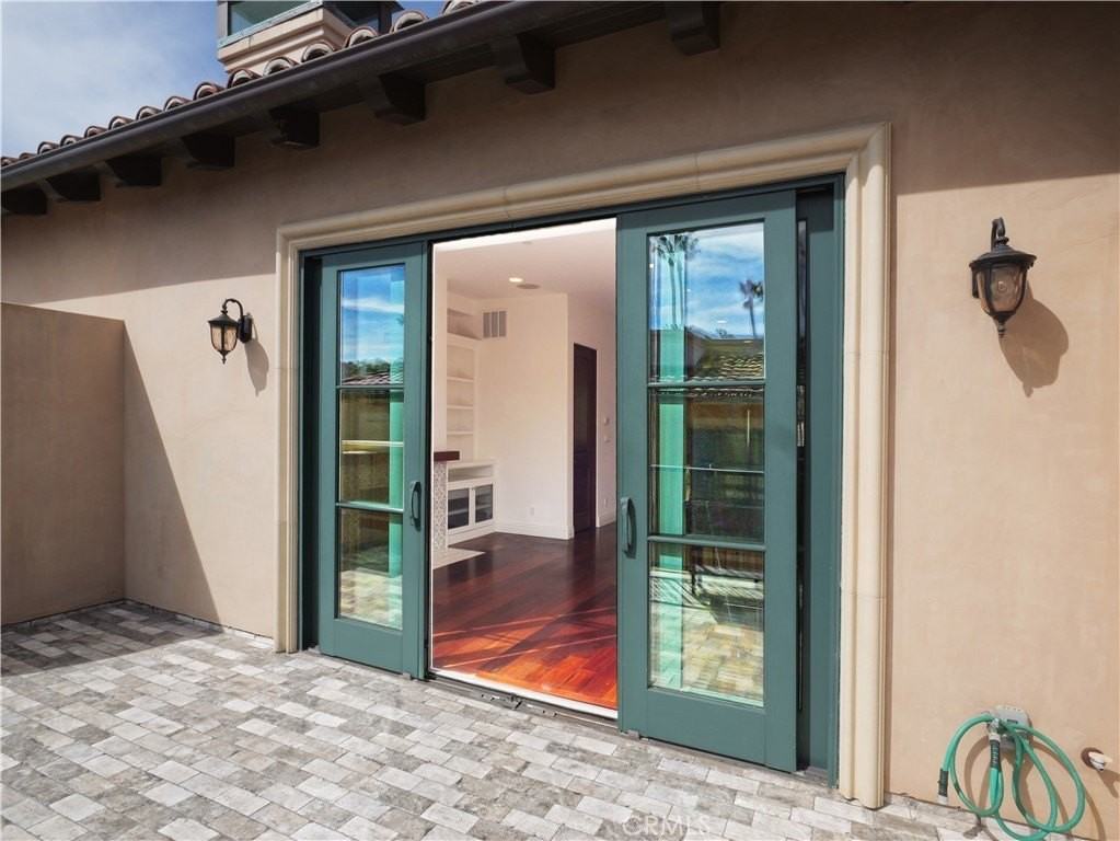 105 Paseo De La Playa #F - Photo 7 of 36