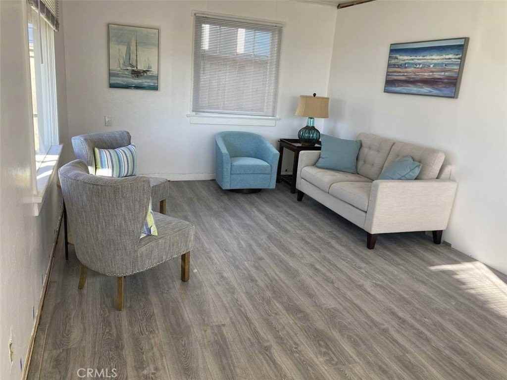 2871 Ocean Blvd - Photo 3 of 8