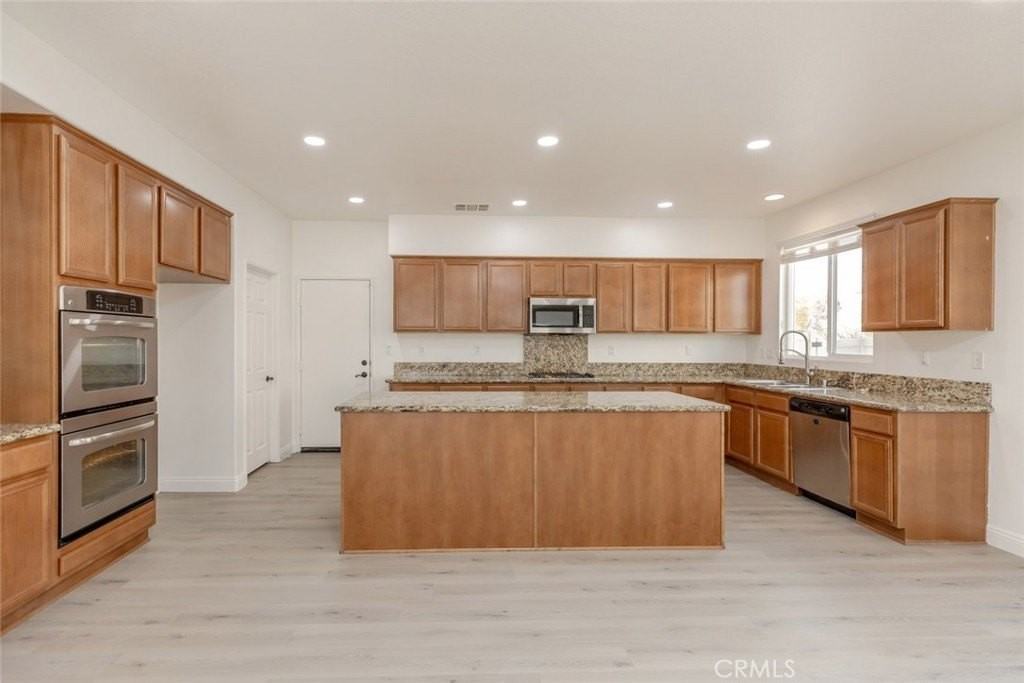 38938 Malva Rosa Dr - Photo 7 of 32