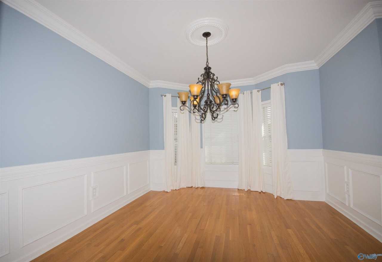 104 Lancaster Ct Sw - Photo 3 of 43