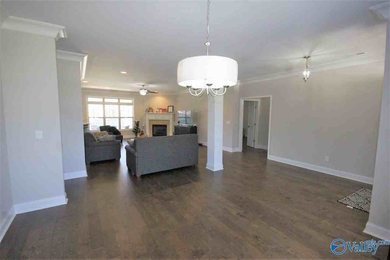 196 Fernbridge Blvd - Photo 5 of 49