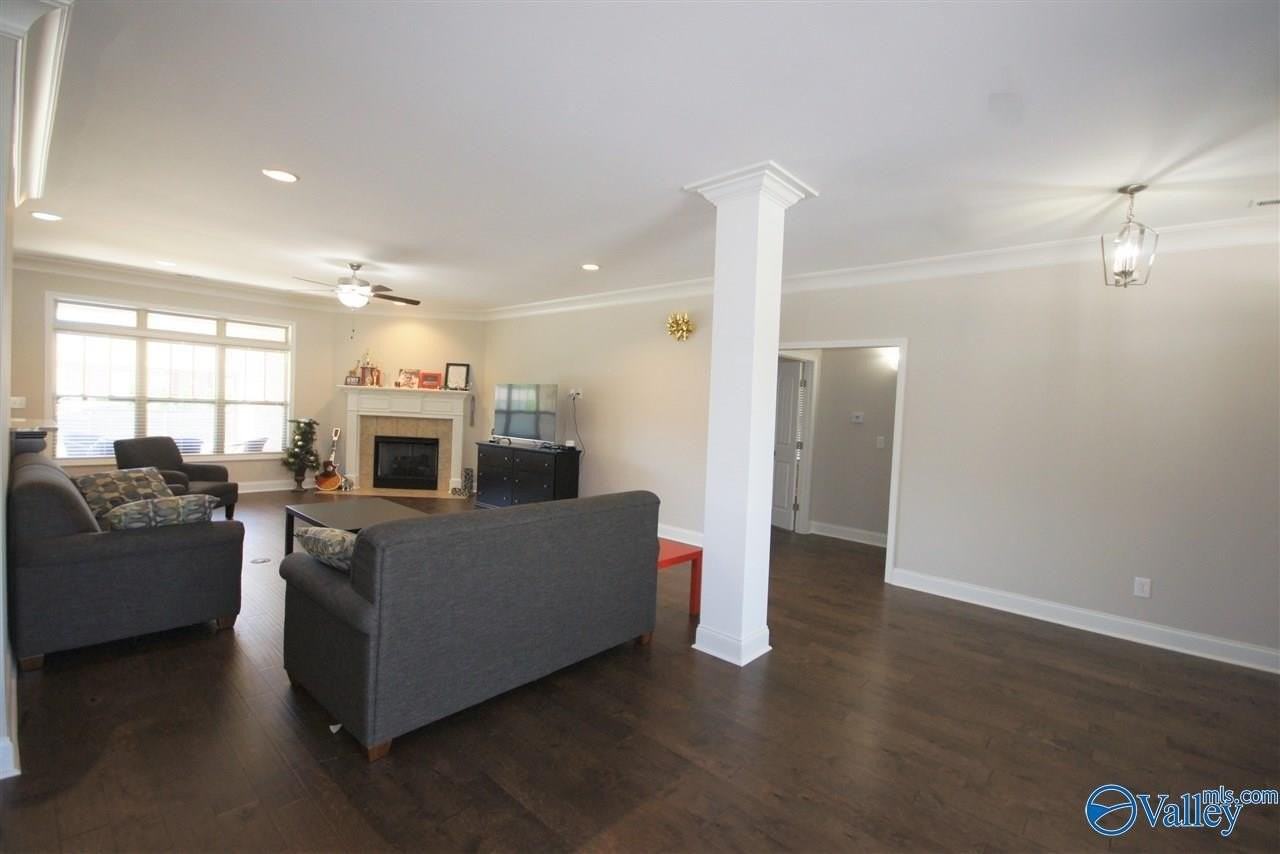 196 Fernbridge Blvd - Photo 6 of 49