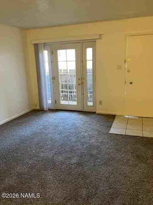 115 E Terrace Ave Apt 12 - Photo 2 of 7
