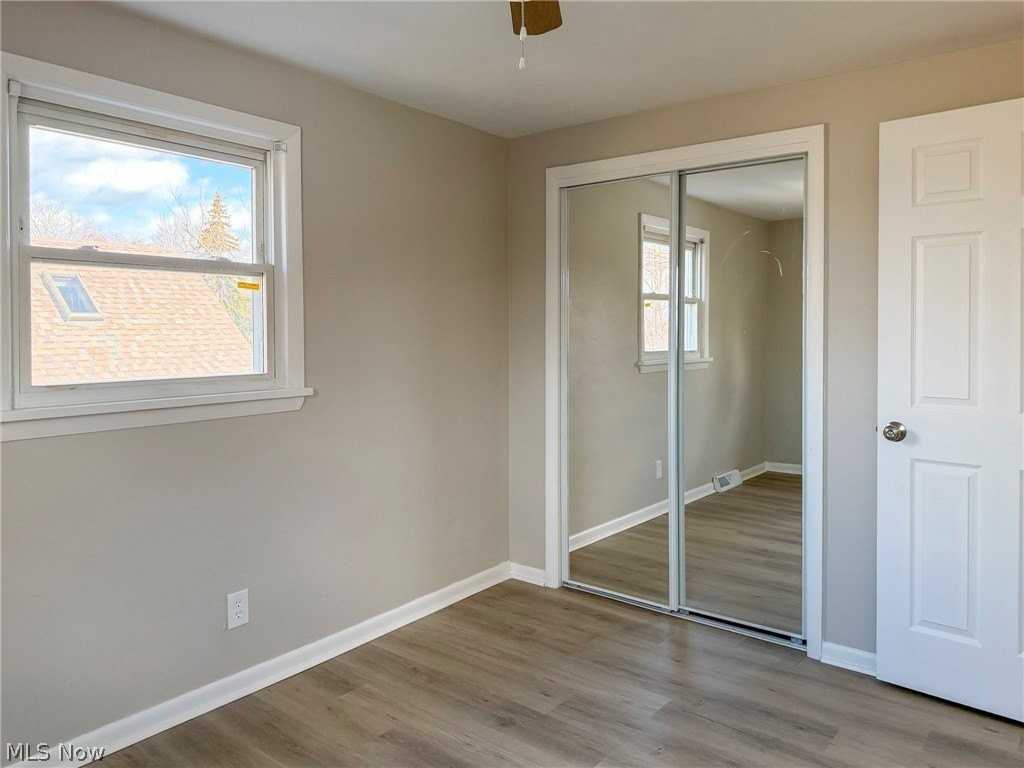 1612 Maine Ave - Photo 4 of 32