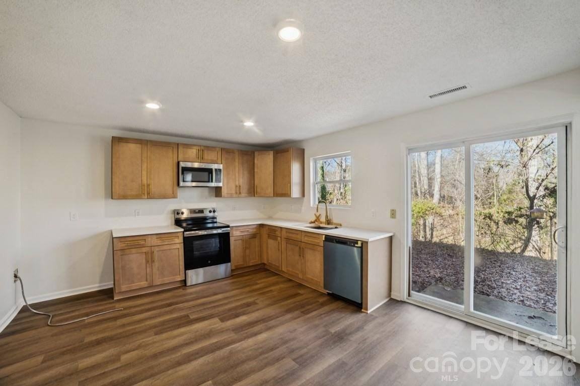 776 Ladino Ln - Photo 6 of 25