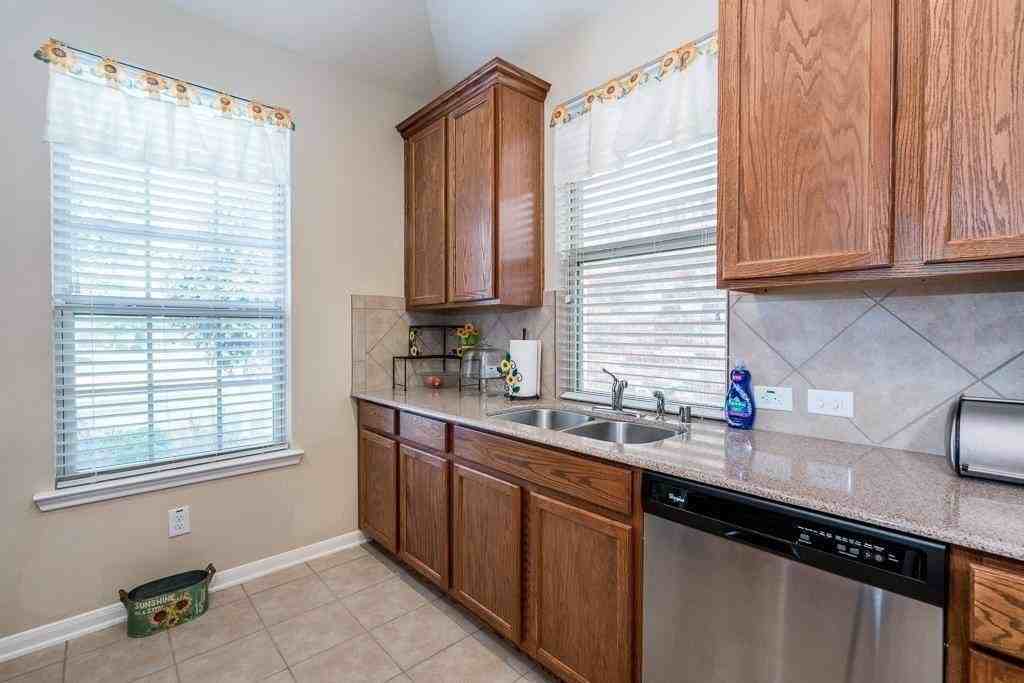 6503 Evanmill Ln - Photo 3 of 7