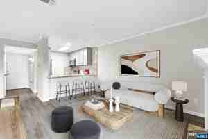 featured image of 690 Rt 23 R3