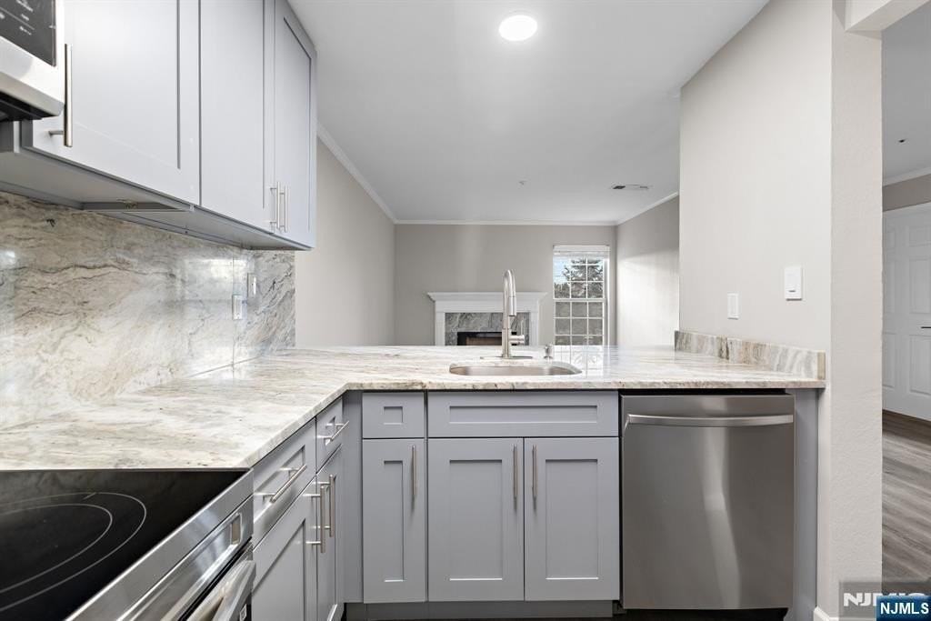 690 Rt 23 R3 - Photo 4 of 11