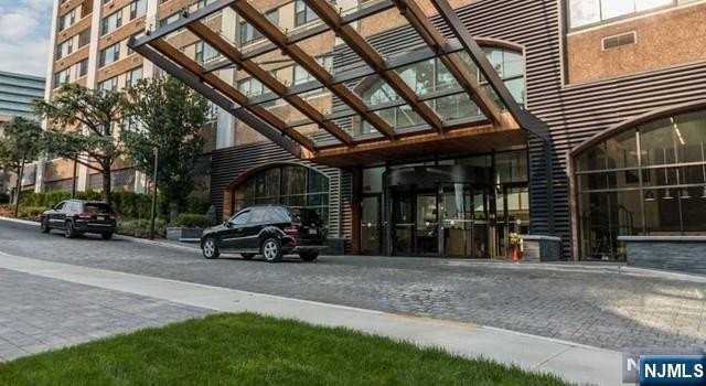 250 Gorge Rd