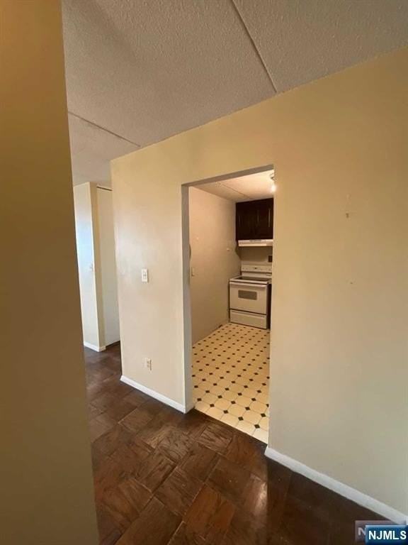 250 Gorge Rd - Photo 7 of 24