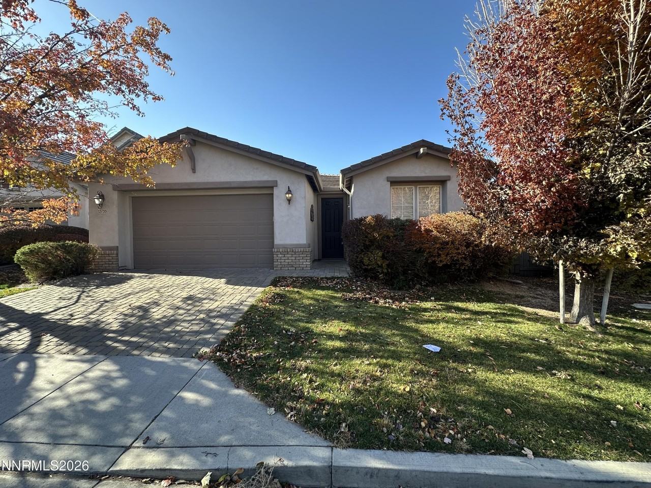 13755 Seabiscuit Dr - Photo 3 of 19