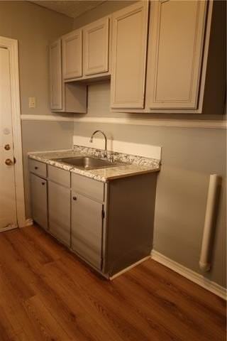 625 Fried St - Photo 4 of 10