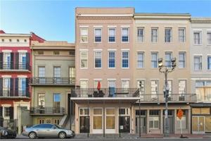 featured image of 713 Camp St #400