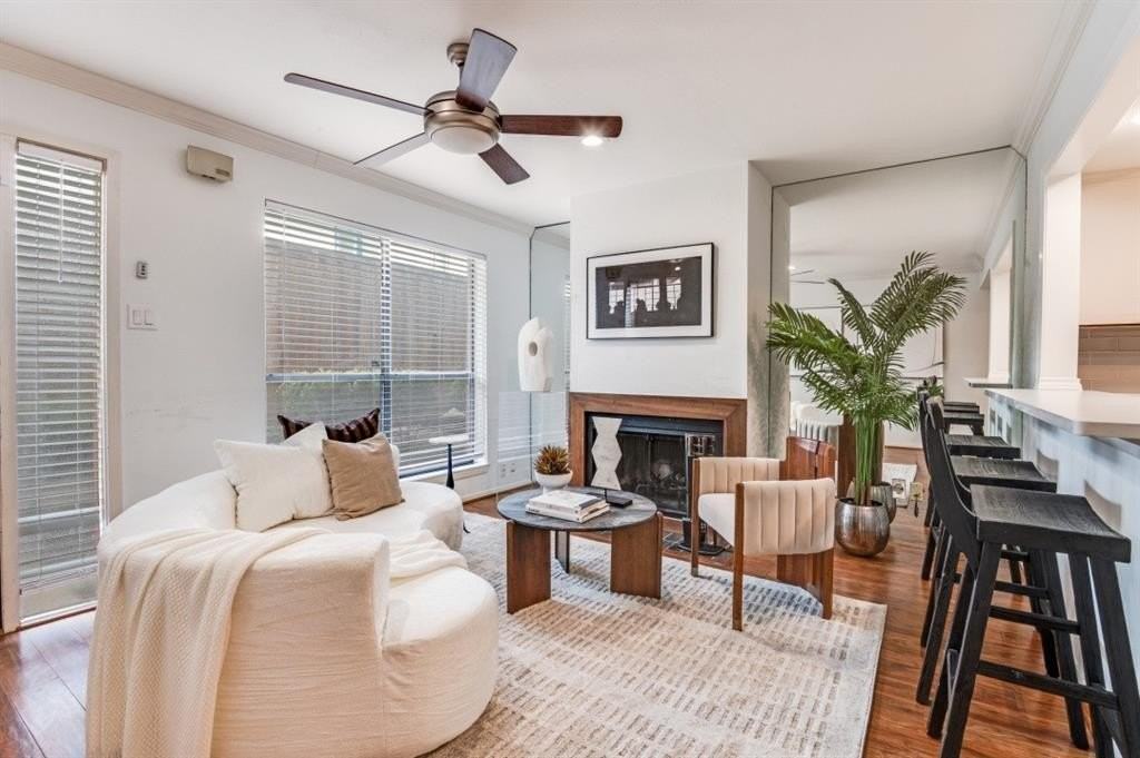 4411 Gilbert Ave #10 - Photo 2 of 12