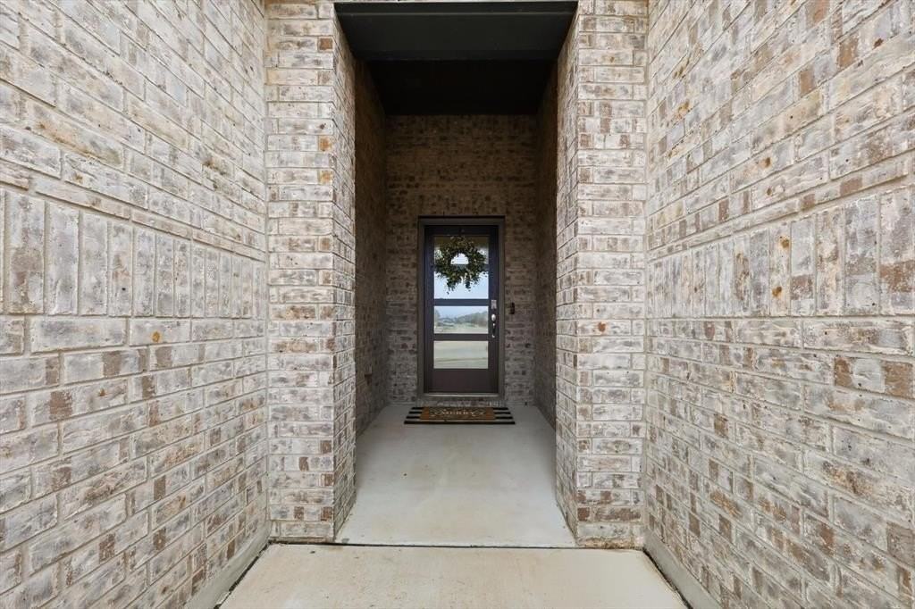 4003 Cribbing Trl - Photo 4 of 38