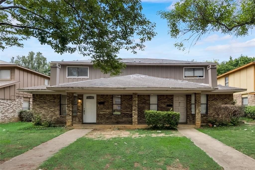 913 W Rochelle Rd - Photo 2 of 38