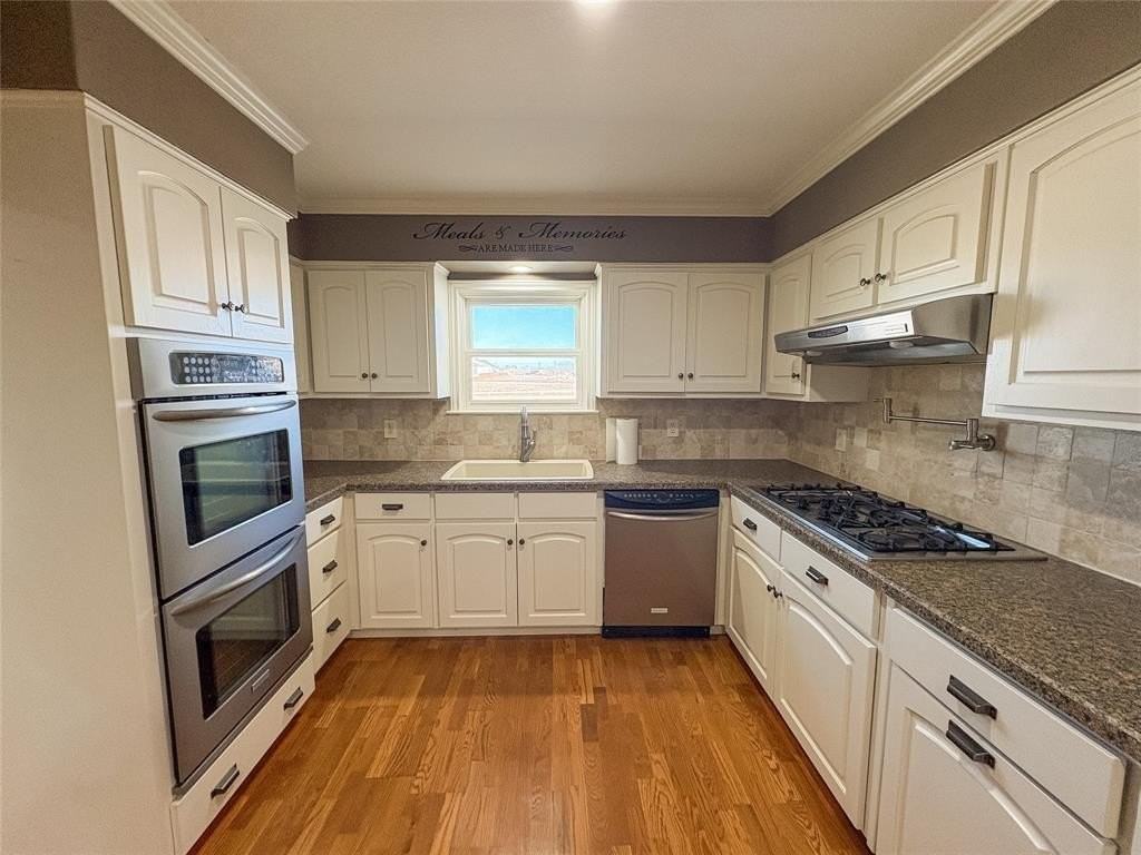 416 N Arizona Dr - Photo 5 of 32