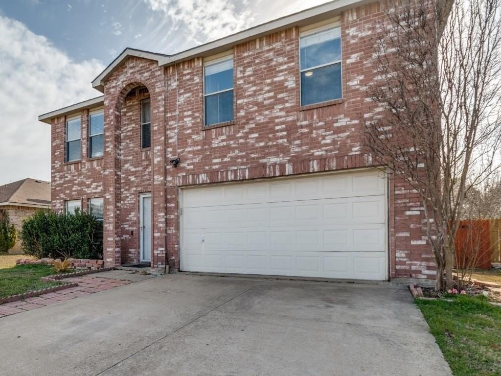 740 Lovern St - Photo 2 of 35