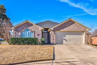 4914 Brazoswood Cir - Photo 1 of 1