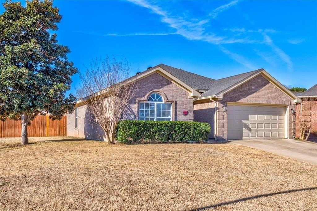 4914 Brazoswood Cir - Photo 2 of 39