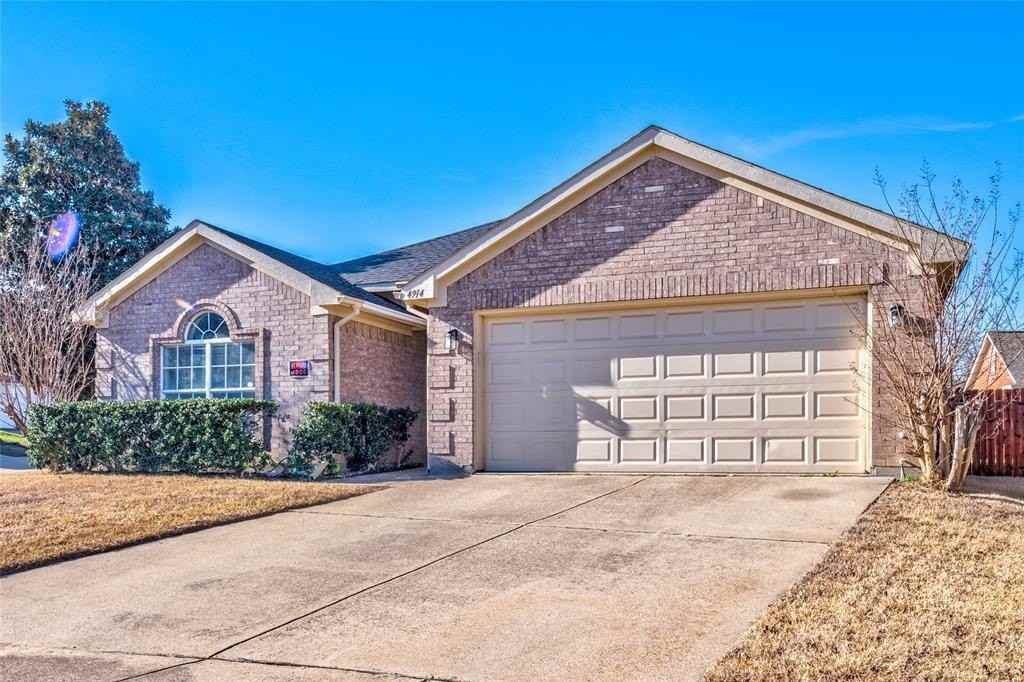 4914 Brazoswood Cir - Photo 3 of 39