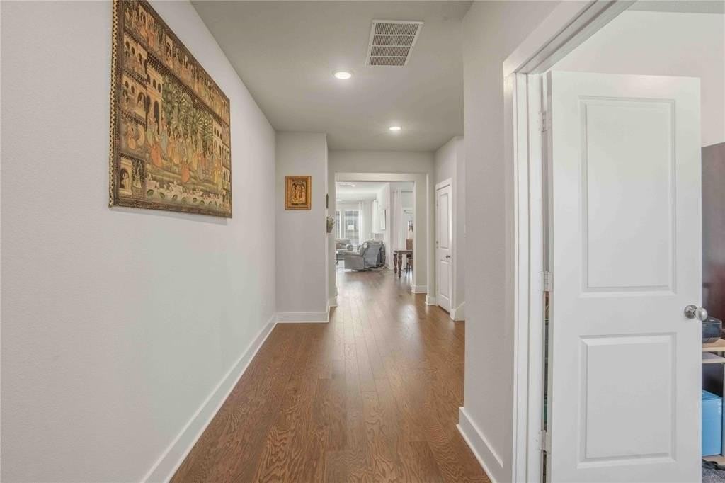 9336 Loggerhead Way - Photo 3 of 40