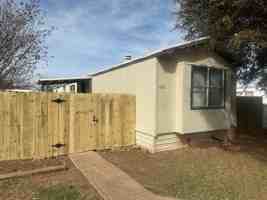 featured image of 602 Chapel Hill Rd