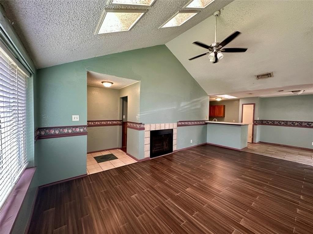 1416 Woodfern Dr - Photo 5 of 21