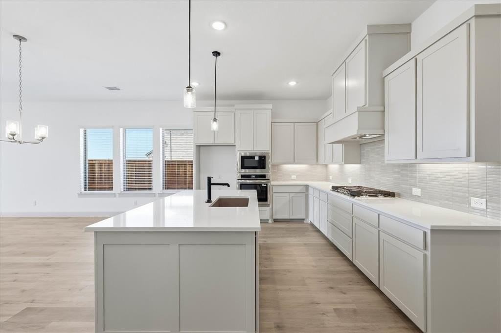 1717 Blue Sage Ct - Photo 7 of 35