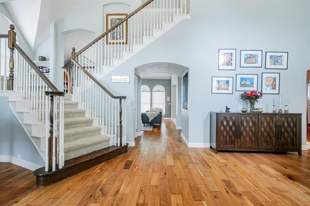 601 Uvalde Ct - Photo 5 of 21