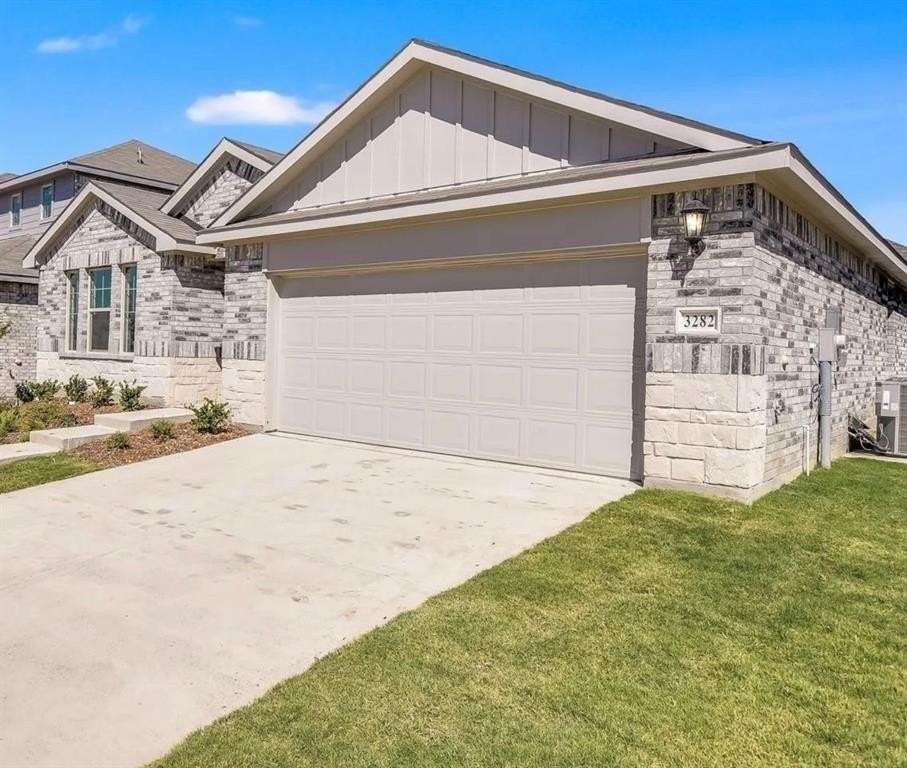 3282 Ribisl Ln - Photo 2 of 18