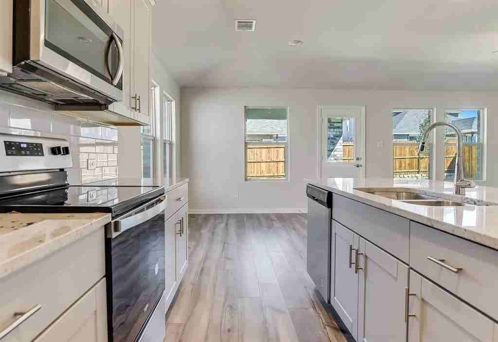 3282 Ribisl Ln - Photo 6 of 18