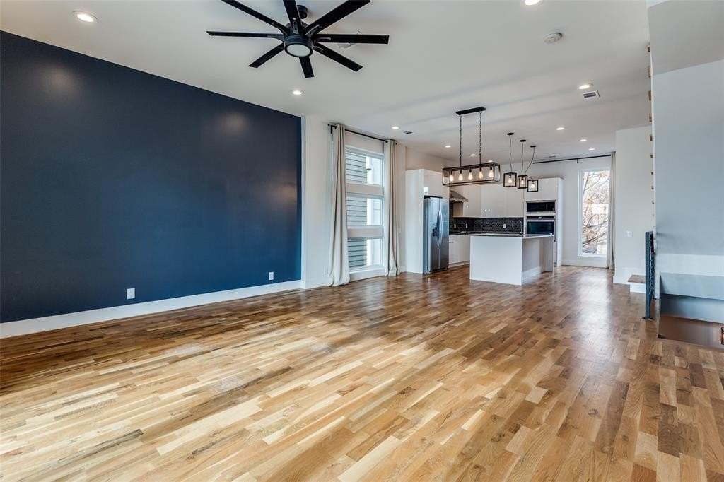 4117 Munger Ave - Photo 5 of 27