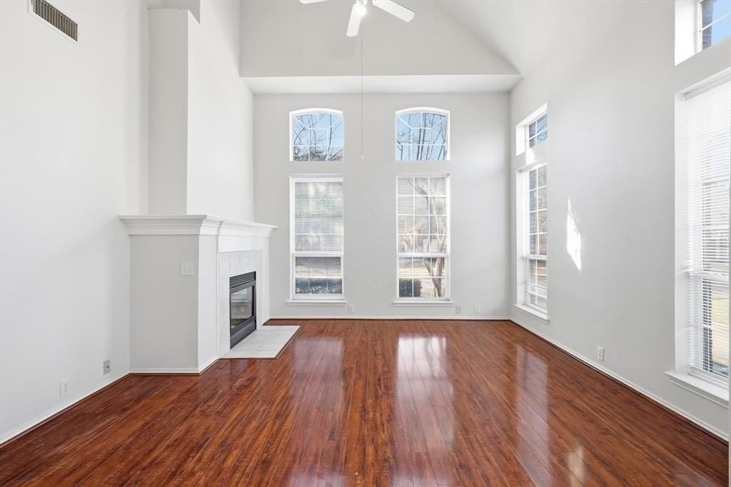 11186 Still Hollow Dr - Photo 7 of 38