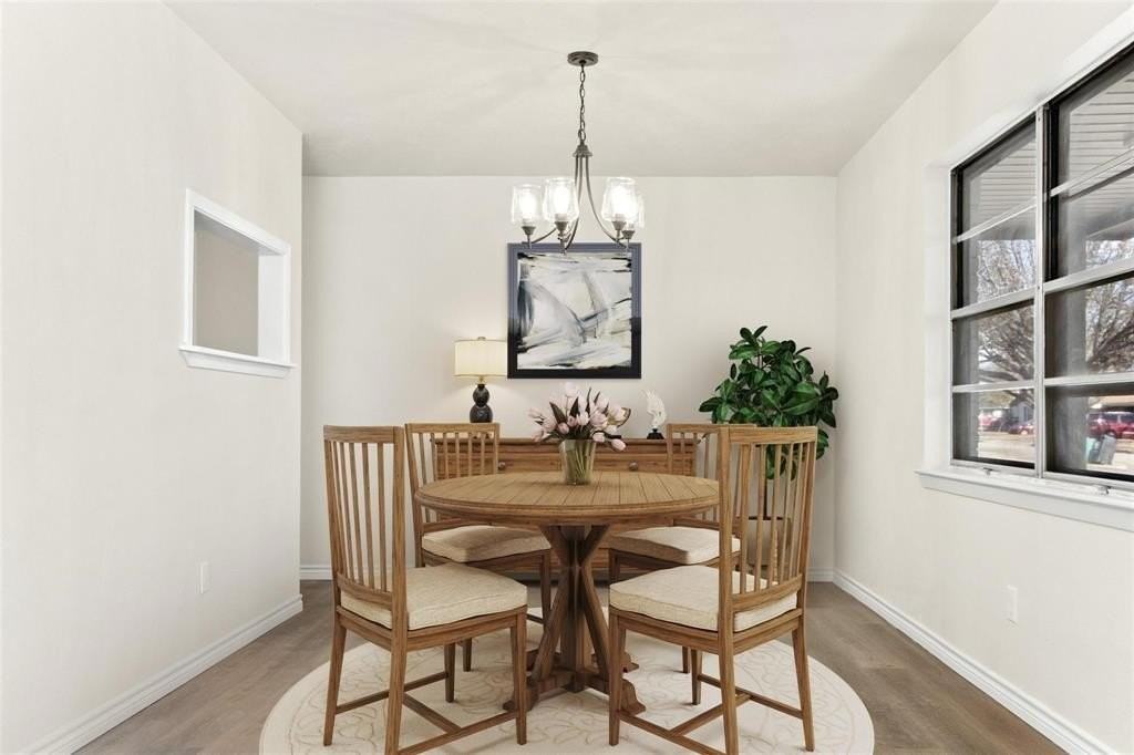 1611 Cascade St - Photo 5 of 29